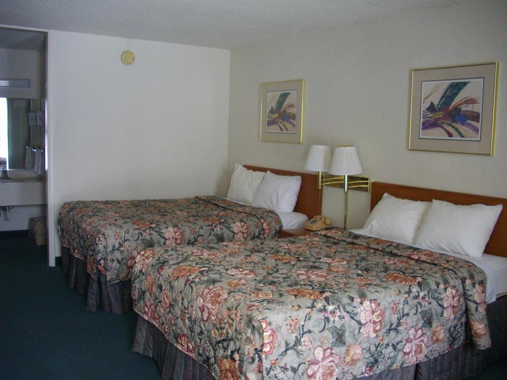 Macomb Inn Kamer foto